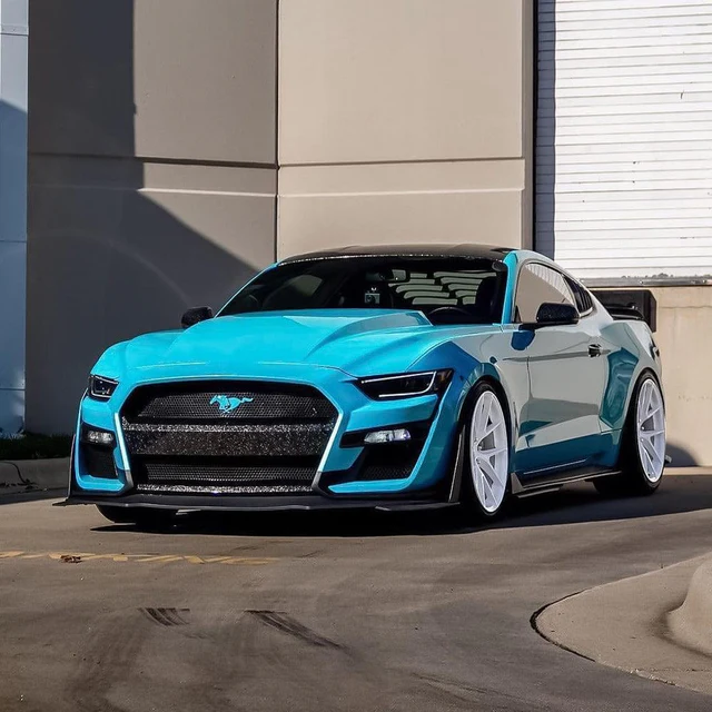 Caribbean Blue (RB09-HD) Vinyl Wrap - Image 2