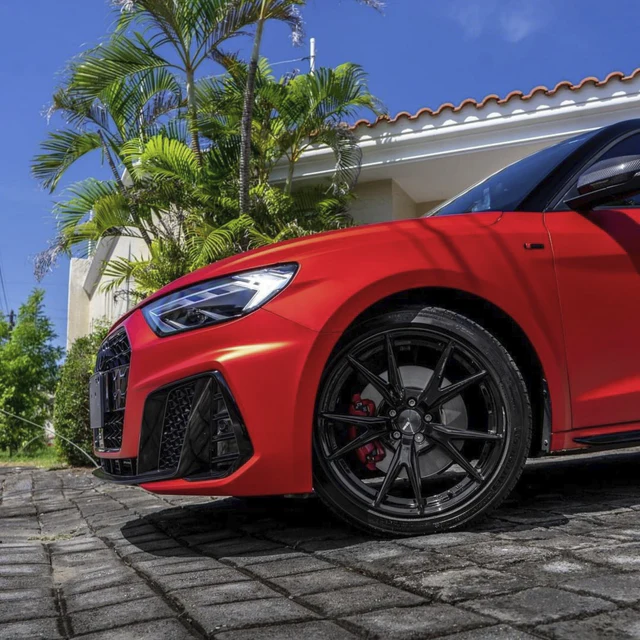 Flame red (SMT15) Vinyl Wrap on car